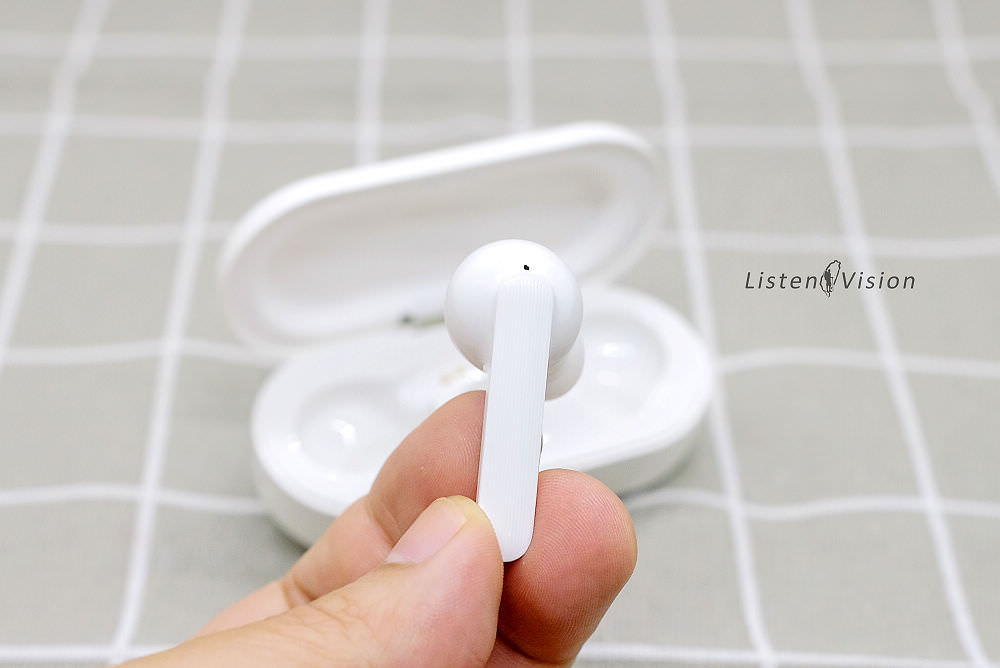 TicPods Free 平價版的 AirPods / 簡易開箱測試