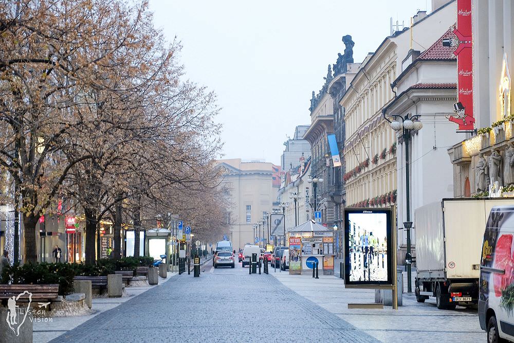 捷克 布拉格Prague穿梭在新舊城區的大街小巷之中