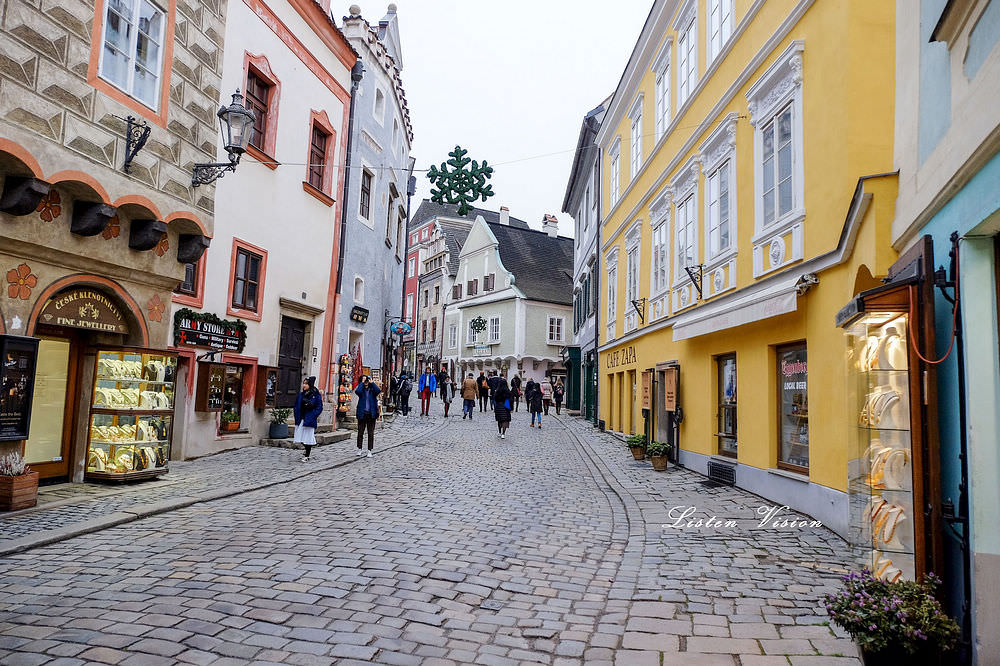 捷克 | 庫倫洛夫小鎮(Cesky Krumlov) 走進童話故事裡的世界