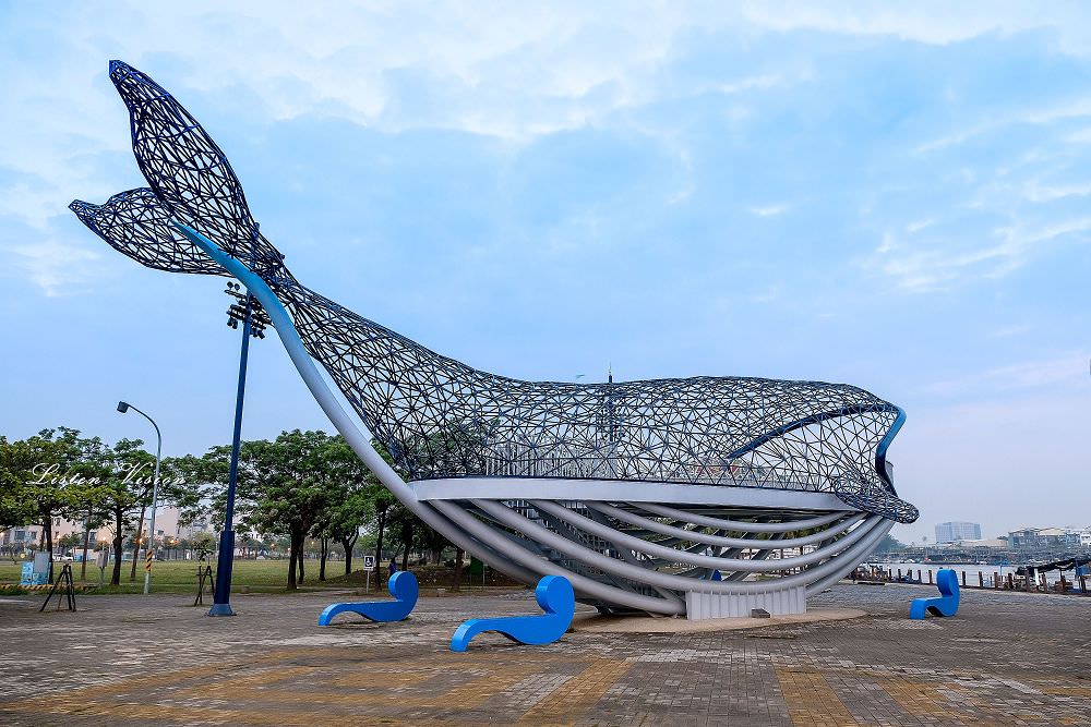 台南打卡新景點 | 大魚的祝福(鯨魚裝置藝術) / 安平海濱歷史公園新地標