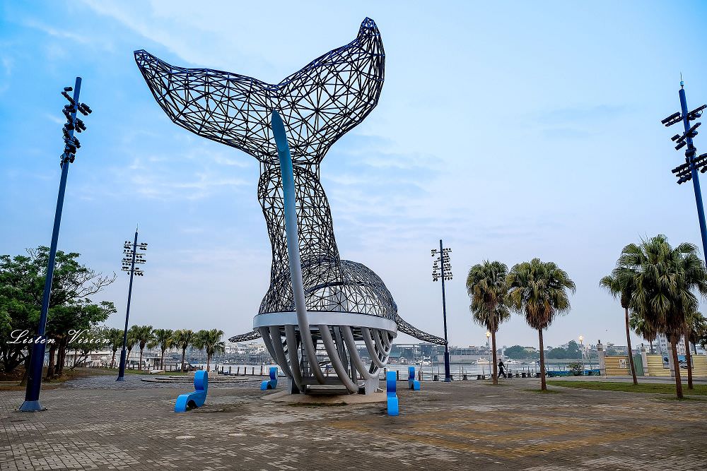 台南打卡新景點 | 大魚的祝福(鯨魚裝置藝術) / 安平海濱歷史公園新地標