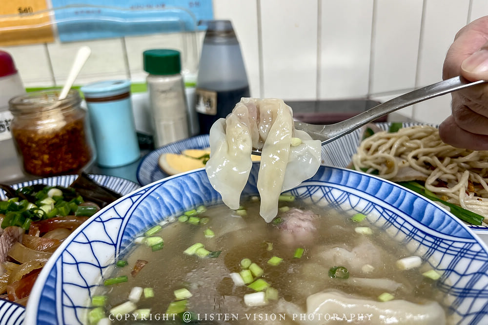 劉家汕頭麵 / 隱身於大廈中的美味～默默飄香一甲子 / 台南中西區美食